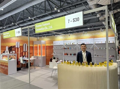 Esate pakviesti – gyvai vykstame Honkonge